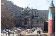 On April 26 next year, the Royal Victoria Hospital will close as many as 300 patients will be transported by ambulance to the city’s first superhospital in Notre-Dame-de-Grâce.