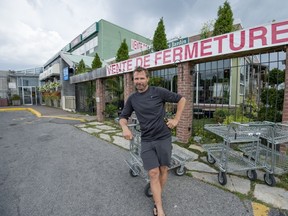 The owner of Pepiniere et Paysage Pointe-Claire Stephen Scheunert closes his business of 32 years.