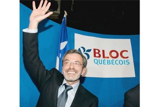 Raymond Gravel waves to supporters after he won the federal byelection in the Repentigny riding for the Bloc Québécois, in Repentigny on November 27, 2006. Father Raymond Gravel, a priest engaged in very public and pastoral life, died Monday as a result of lung cancer at the age of 61.