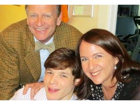 Singer-songwriter Livingston Taylor, top left, visits Maison Shalom resident­ Richard Stern, 24, and his mother, Shelley Alper.