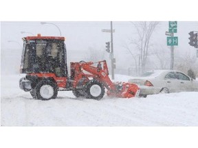 The city will negotiate a contract with Heritage Software to develop a snow-removal app. The value of the contract won’t exceed $25,000, organizers said.