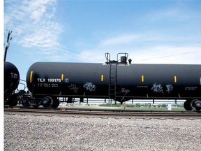 All CN trains that pass through a specific six-kilometre stretch in Sorel-Tracy must reduce their speed to 16 kilometres per hour, Transport Canada says.