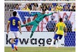 Ecuador goalkeeper Alexander Dominguez, center, makes a save on a shot by Brazil as Neymar (10) attacks during the second half of an international soccer friendly match, Tuesday, Sept. 9, 2014, in East Rutherford, N.J. Ecuador's Cristhian Noboa is at left.