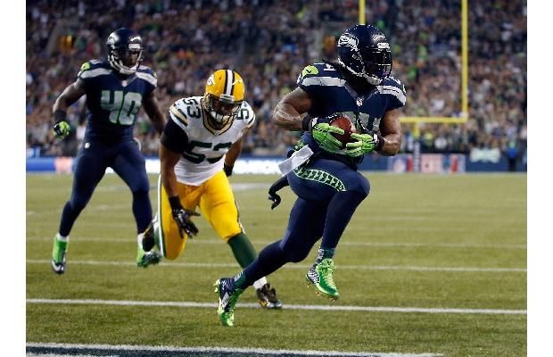 Super Bowl champion Seahawks dominant in 36-16 win over Green Bay