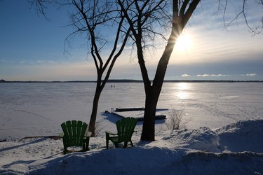 Ice fishing in Vaudreuil