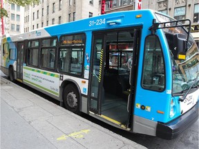 The STM's policy on reserved bus lanes generally dictates that they be limited to morning and evening rush hours, but only if the lane in question is taking the place of a lane formerly used by drivers.