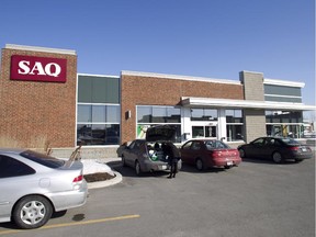 SAQ outlet in Laval.