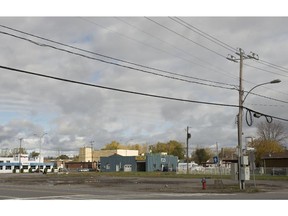 MONTREAL, QUE.: OCTOBER 19, 2014 --  Corner of Lotbini�re St. and Chicoine St. in Vaudreuil-Dorion,  Sunday, October 19, 2014. (Peter McCabe / THE GAZETTE)