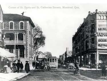 A photo of the corner of St-Denis St. and Ste-Catherine St. circa 1910.