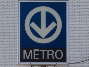 A metro sign.
