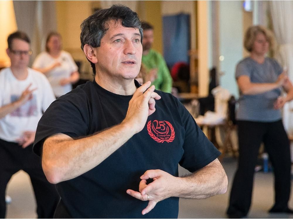 The eight essentials of Tai Chi. The eight essentials of Chi contain