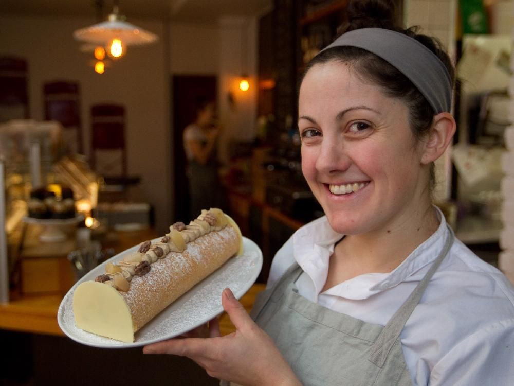 Watch: How to make an absurdly good buche de Noël