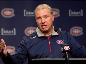 Canadiens head coach Michel Therrien speaks to the media on Oct. 24, 2014 at the Bell Sports Complex in Brossard.