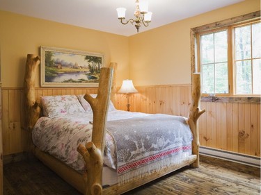 The tree-trunk beds in the two guest rooms seem to come straight out of a fairy-tale.