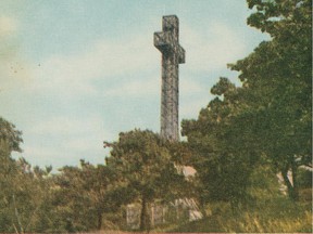 The Cross on Mount Royal, around 1930