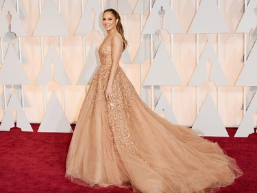 Jennifer Lopez attends the 87th Annual Academy Awards Feb. 22, 2015.