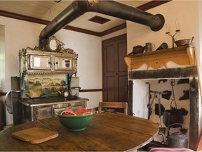 In the kitchen, the Chapleau antique cooking range from 1911, doesn't go unnoticed.