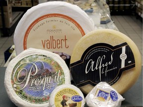 Montreal-05/31/05--A selection of new Quebec cheeses photographed at the Fromagerie de Marche Atwater.(Life/Armstrong story)GAZETTE PHOTO BY JOHN MAHONEY About two dozen new cheeses will be among the 110 varieties at the annual Warwick Cheese Festival