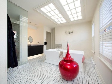 The master bathroom.