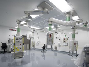 While testing at the new MUHC superhospital, OR staff discovered that the heart-lung perfusion machines that are used during coronary bypass surgery require 20 amps, but the wiring that was installed was not the correct gauge.
