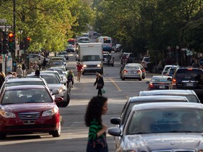 Traffic flows along Monkland ave (near Decarie ) in the NDG borough  in Montreal, Monday September 20, 2010.