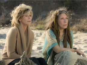Jane Fonda and Lily Tomlin in the Netflix Original Series "Grace and Frankie". Photo by Melissa Moseley for Netflix.¤