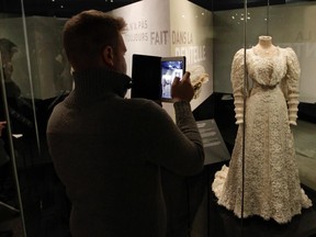 Sunday is the final day to explore the McCord Museum’s acclaimed Love in Fine Fashion exhibition of 30 fabulous wedding dresses plus accessories — shoes, bags, gloves — mostly from the McCord’s huge collection of 18,000 garments and accessories.