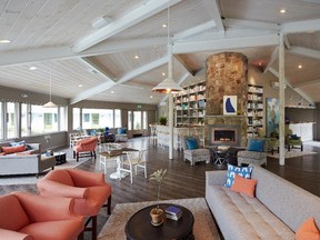 The perky Lodge on the Cove in Kennebunkport, Maine, has a new retro-chic design.