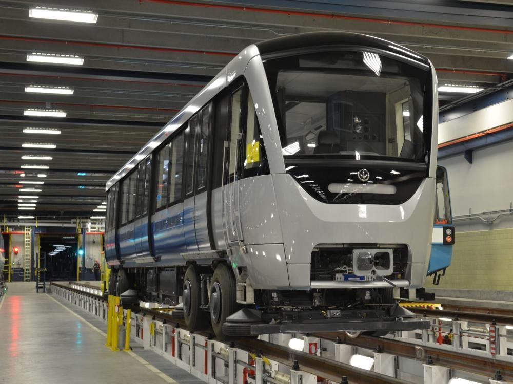 Squeaky Wheels: Bombardier plant still producing new métro cars ...