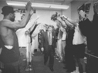 Mayor Doré gets a boisterous welcome from inmates at the Bordeaux prison June 30, 1994. Jean Doré was at the prison to answer questions from inmates and record a radio interview.