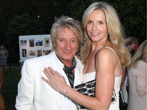 Penny Lancaster says Rod Stewart's place isn't in the kitchen.