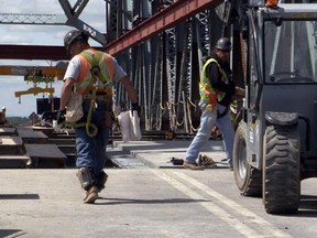 An eight-year project to replace the deck of the Mercier Bridge is expected to be completed in August.