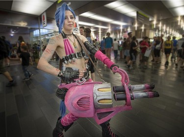 Lyssa Couture, as Jinx from League of Legends, at Montreal Comiccon July 4, 2015.