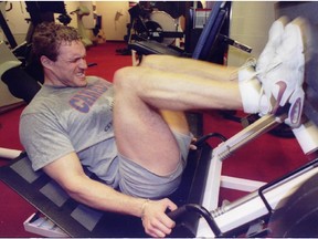 Gerry Fleming works on leg-press machine in the Canadiens' weight room at the Montreal Forum on Nov. 28, 1995.