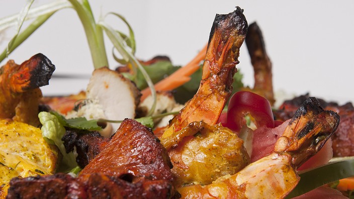 Advertisement: West Island restaurant offers Montrealers a mouth-watering taste of India