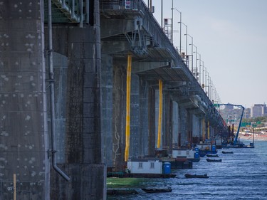 A view of the Champlain bridge undergoing repairs as seen looking towards the norther end in Montreal on Friday, September 4, 2015.