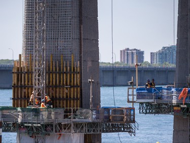 A view of the Champlain bridge undergoing repairs as seen looking towards the norther end in Montreal on Friday, September 4, 2015.