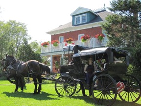 A wedding party arrives at the historic Green Woods Inn in Kingston, Ont.