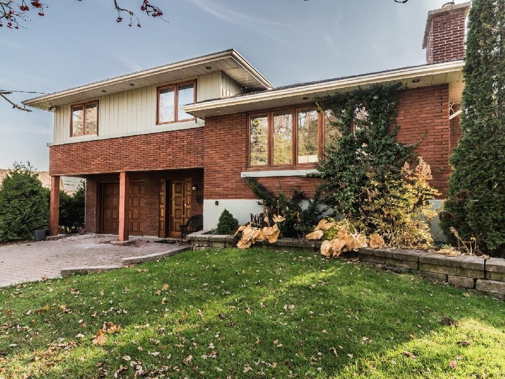 Random Sampler Recent realestate transactions in Dorval, Beaconsfield