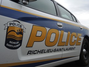 Richelieu-Saint-Laurent police car.