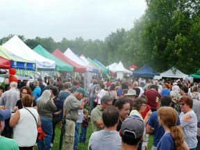 Last year's Festival de la S.O.U.P.E. de Vaudreuil-Soulanges gathered 3,000 people at the Pointe-du-Moulin park for a bowl of soup and a chat.  Entered by Kathryn Greenaway, Aug. 31, 2015