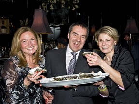 Caroline Tison, right, at  West Island Community Shares Annual Red and White Benefit. L to R: WICS president Karen Groom-Campeau (president Groom & Associés), event co-chair Ghislain Boudreau.