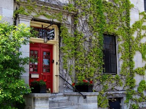 The ivy-covered stone façade of the Frontenac Club Inn in Kingston, Ont., speaks of history and prestige.
