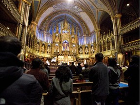 Christmas mass celebrated at Notre Dame Basilica, Friday, December 25, 2009, in Montreal.