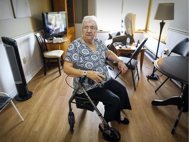 MONTREAL, QUE.: October 15, 2015 -- Agathe Moses, 79, in her Cote St-Paul home in a subsidized seniors apartment building in Montreal Thursday October 15, 2015. (John Mahoney / MONTREAL GAZETTE)