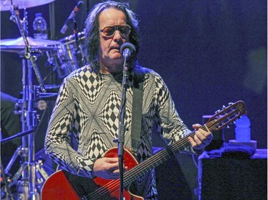 MONTREAL, QUE.: October 21, 2015 -- Todd Rundgren plays guitar in Ringo Starr's All-Star Band at Theatre St-Denis in Montreal Wednesday October 21, 2015. (John Mahoney / MONTREAL GAZETTE)