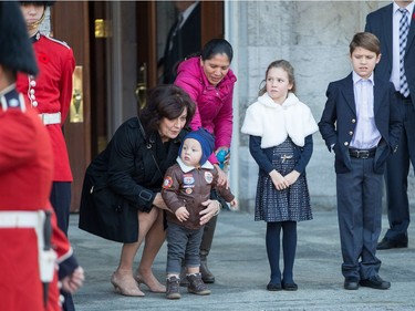 Margaret Trudeau (L) waits with her grandchildren (L-R) Hadrien, Ella-Grace and Xavier during the arrival of her son, Prime Minister designate Justin Trudeau who is to be sworn in as the 23rd Prime Minister of Canada in Ottawa, Ontario, November 4, 2015.