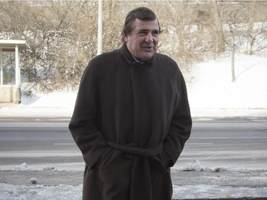 MONTREAL, QUE.: DECEMBER 28, 2015 -- Former Hab, and legend Serge Savard arrives  at Mountainside United Church for the funeral of Hab legend Dickie Moore in Montreal, Monday December 28, 2015.  (Vincenzo D'Alto / Montreal Gazette)
