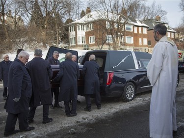 MONTREAL, QUE.: DECEMBER 28, 2015 -- Pall bearers carry the casket with Hab legend Dickie Moore, at Mountainside United Church for the funeral of  in Montreal, Monday December 28, 2015.  (Vincenzo D'Alto / Montreal Gazette)