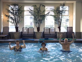 Residents at Le Sélection Laval senior's residence take part in an aquaform class.